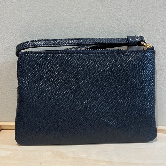 Corner Zip Wristlet - Picture 2 of 9